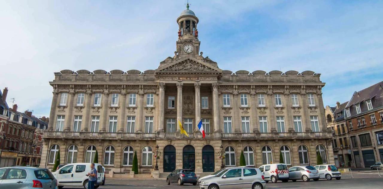 Domitys Le Parc De Saint-Cloud Aparthotel Cambrai Exterior foto